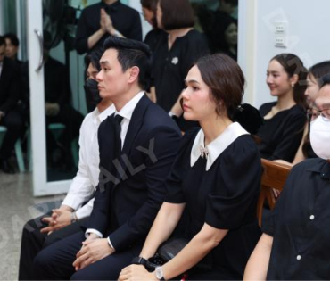 พิธีสวดอภิธรรม "คุณแม่งามทิพย์ ฉัตรบริรักษ์" คืนที่ห้า