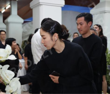 พิธีสวดอภิธรรม "คุณแม่งามทิพย์ ฉัตรบริรักษ์" คืนที่หก