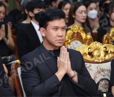 พิธีสวดอภิธรรม "คุณแม่งามทิพย์ ฉัตรบริรักษ์" คืนที่หก