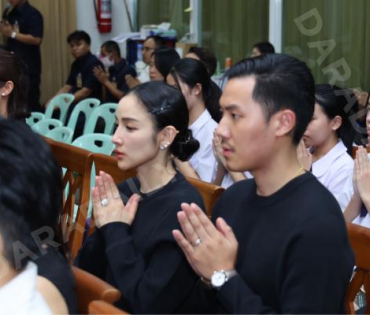 พิธีสวดอภิธรรม "คุณแม่งามทิพย์ ฉัตรบริรักษ์" คืนที่หก