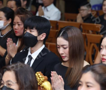 พิธีสวดอภิธรรม "คุณแม่งามทิพย์ ฉัตรบริรักษ์" คืนที่หก