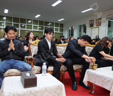 พิธีสวดอภิธรรม "คุณแม่งามทิพย์ ฉัตรบริรักษ์" คืนที่หก