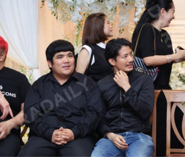 พิธีสวดอภิธรรม "คุณแม่งามทิพย์ ฉัตรบริรักษ์" คืนที่หก