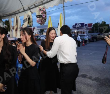 พิธีสวดอภิธรรม "คุณแม่งามทิพย์ ฉัตรบริรักษ์" คืนที่หก