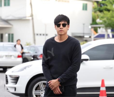 พิธีสวดอภิธรรม "คุณแม่งามทิพย์ ฉัตรบริรักษ์" คืนที่หก