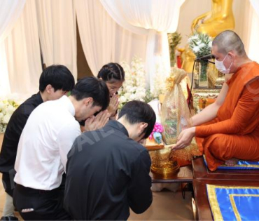 พิธีสวดอภิธรรม "คุณแม่งามทิพย์ ฉัตรบริรักษ์" คืนที่เจ็ด