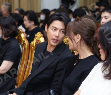 พิธีสวดอภิธรรม "คุณแม่งามทิพย์ ฉัตรบริรักษ์" คืนที่เจ็ด