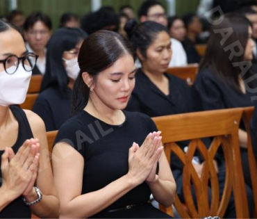 พิธีสวดอภิธรรม "คุณแม่งามทิพย์ ฉัตรบริรักษ์" คืนที่เจ็ด