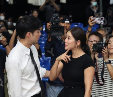 พิธีสวดอภิธรรม "คุณแม่งามทิพย์ ฉัตรบริรักษ์" คืนที่เจ็ด