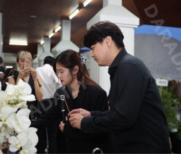 พิธีสวดอภิธรรม "คุณแม่งามทิพย์ ฉัตรบริรักษ์" คืนที่เจ็ด