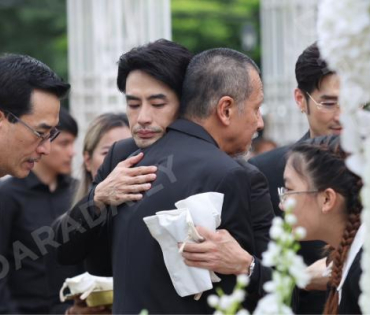  พิธีฌาปนกิจ "คุณแม่งามทิพย์ ฉัตรบริรักษ์"