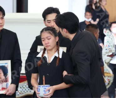  พิธีฌาปนกิจ "คุณแม่งามทิพย์ ฉัตรบริรักษ์"