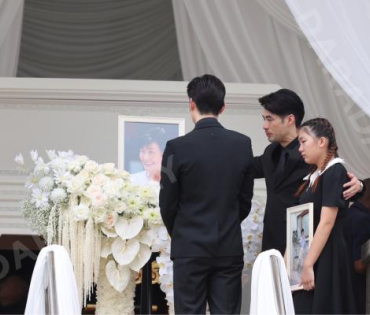  พิธีฌาปนกิจ "คุณแม่งามทิพย์ ฉัตรบริรักษ์"