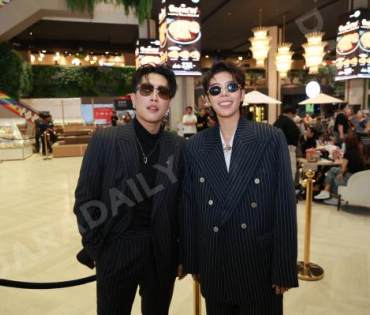 งาน SIAMRATH AWARDS 2025พบกับ “กลัฟ คณาวุฒิ, นุ๊ก ธนดล – ป๊ายปาย โอริโอ้