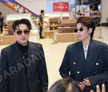 งาน SIAMRATH AWARDS 2025พบกับ “กลัฟ คณาวุฒิ, นุ๊ก ธนดล – ป๊ายปาย โอริโอ้