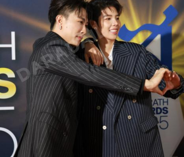 งาน SIAMRATH AWARDS 2025พบกับ “กลัฟ คณาวุฒิ, นุ๊ก ธนดล – ป๊ายปาย โอริโอ้