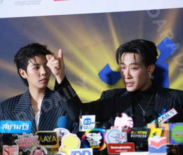 งาน SIAMRATH AWARDS 2025พบกับ “กลัฟ คณาวุฒิ, นุ๊ก ธนดล – ป๊ายปาย โอริโอ้