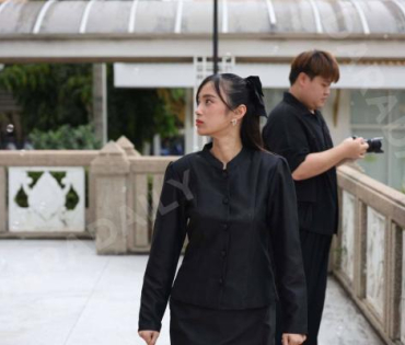 พิธีฌาปณกิจคุณพ่อของ"เก๋ไก๋ ณัฐธิชา" ณ วัดพระศรีมหาธาตุ