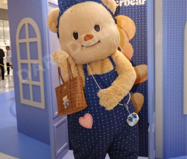  MCM x ButterBear พบ "น้องเนย (ButterBear), เบ็คกี้-รีเบคก้า,แจ็คกี้-จักริน"