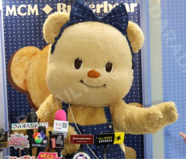  MCM x ButterBear พบ "น้องเนย (ButterBear), เบ็คกี้-รีเบคก้า,แจ็คกี้-จักริน"