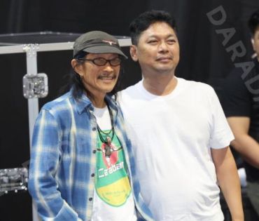 นิทรรศการผลิตภัณฑ์ราชทัณฑ์ ครั้งที่ 54 การแสดงดนตรีจากผู้ต้องราชทัณฑ์ และพบกับ "เสก โลโซ"