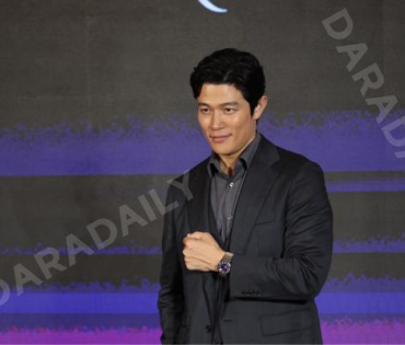 งาน "The King Seiko" พบ อนันดา เอเวอร์ริ่งแฮม 