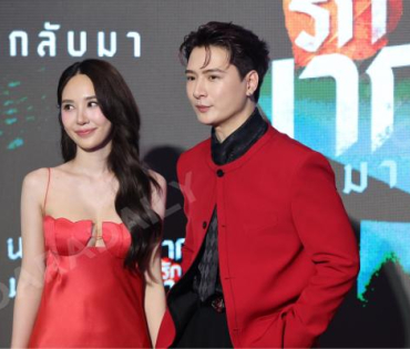 งานรอบปฐมทัศน์ ภาพยนตร์ "นากรักมาก ม๊ากมาก" นำทีมโดย 3 ตลกตัวพ่อ หม่ำ, เท่ง, โหน่ง