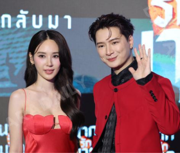 งานรอบปฐมทัศน์ ภาพยนตร์ "นากรักมาก ม๊ากมาก" นำทีมโดย 3 ตลกตัวพ่อ หม่ำ, เท่ง, โหน่ง
