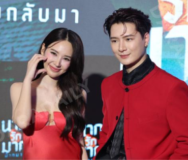 งานรอบปฐมทัศน์ ภาพยนตร์ "นากรักมาก ม๊ากมาก" นำทีมโดย 3 ตลกตัวพ่อ หม่ำ, เท่ง, โหน่ง