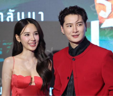 งานรอบปฐมทัศน์ ภาพยนตร์ "นากรักมาก ม๊ากมาก" นำทีมโดย 3 ตลกตัวพ่อ หม่ำ, เท่ง, โหน่ง
