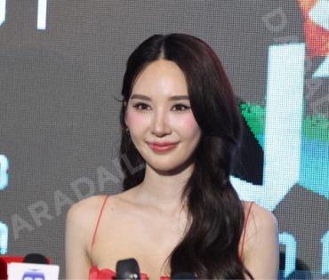 งานรอบปฐมทัศน์ ภาพยนตร์ "นากรักมาก ม๊ากมาก" นำทีมโดย 3 ตลกตัวพ่อ หม่ำ, เท่ง, โหน่ง