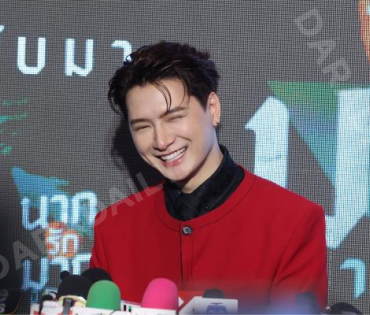 งานรอบปฐมทัศน์ ภาพยนตร์ "นากรักมาก ม๊ากมาก" นำทีมโดย 3 ตลกตัวพ่อ หม่ำ, เท่ง, โหน่ง
