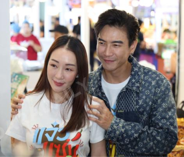 งานมหกรรมความอร่อย "เจ้าแซ่บเฟ้อร์"ครั้งที่ 4 พบ กองทัพ พีค - พีพี ปุญญ์ปรีดี