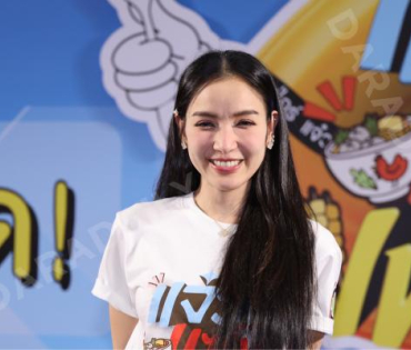 งานมหกรรมความอร่อย "เจ้าแซ่บเฟ้อร์"ครั้งที่ 4 พบ กองทัพ พีค - พีพี ปุญญ์ปรีดี
