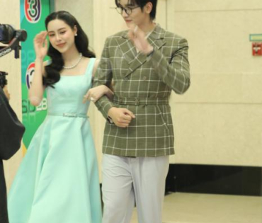 " แสนรัก Fin Meeting" นำทีมโดย กองทัพ พีค, พีพี ปุญญ์ปรีดี