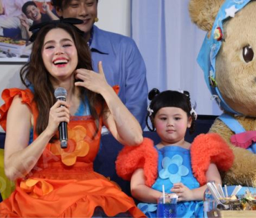 งาน“ซัมซุงกาแลคซี่ เปิดตี้หมูกระทะ”