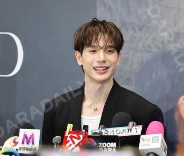 งาน THE WICKED GAME PREMIERE OF THE FIRST EPISODE นำทีมโดย "ต้าห์อู๋, ออฟโรด"