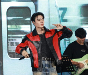 งาน ZeePruk 2m Single