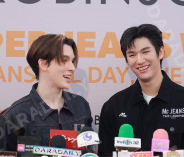 งาน "ROBINSON SUPER JEANS WEEK"