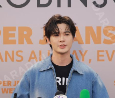 งาน "ROBINSON SUPER JEANS WEEK"