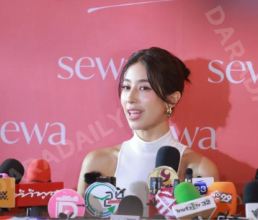 งาน “Sewa Glow Reborn” พบ เจนเย่ เมธิกา 