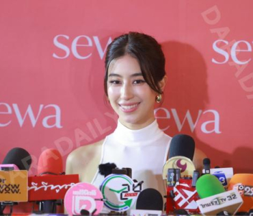 งาน “Sewa Glow Reborn” พบ เจนเย่ เมธิกา 