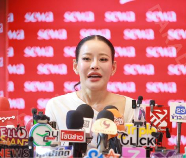 งาน “Sewa Glow Reborn” พบ เจนเย่ เมธิกา 