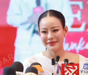 งาน “Sewa Glow Reborn” พบ เจนเย่ เมธิกา 