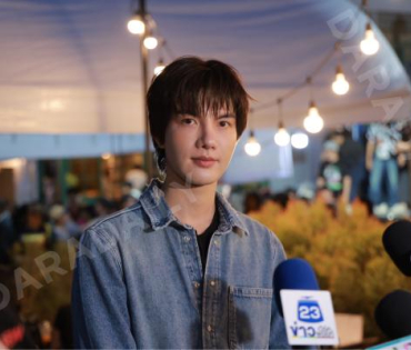 ภาพบรรยากาศรับบริจาคช่วยน้ำท่วม เจนนี่ ได้หมดถ้าสดชื่น