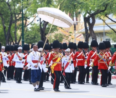 ขบวนพระบรมราชอิสริยยศ พระราชพิธีถวายพระเพลิงพระบรมศพ พระบาทสมเด็จพระปรมินทรมหาภูมิพลอดุลยเดช บรมนาถบพิตร