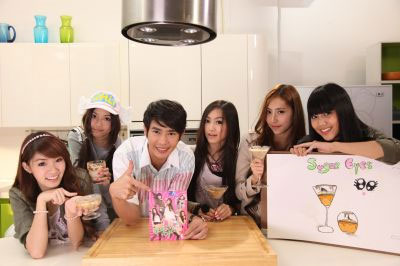 “เชฟอิ๊ก” ดี๊ด๊า 5 สาว “ชูการ์ อายส์” บุก “ครัวอินดี้” 