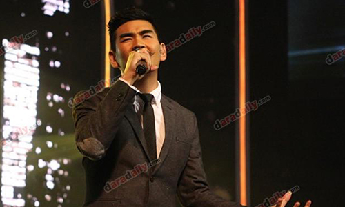 “สงกรานต์” คว้าแชมป์ “The Voice Thailand” คนที่สอง